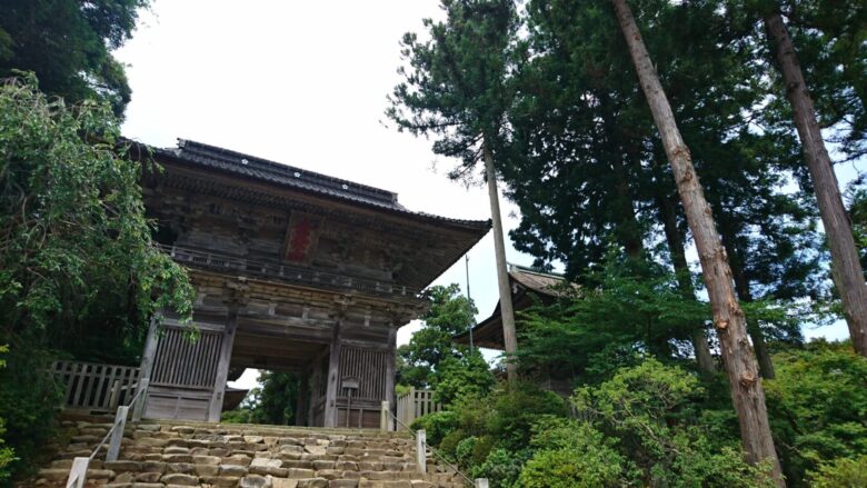 妙成寺の門