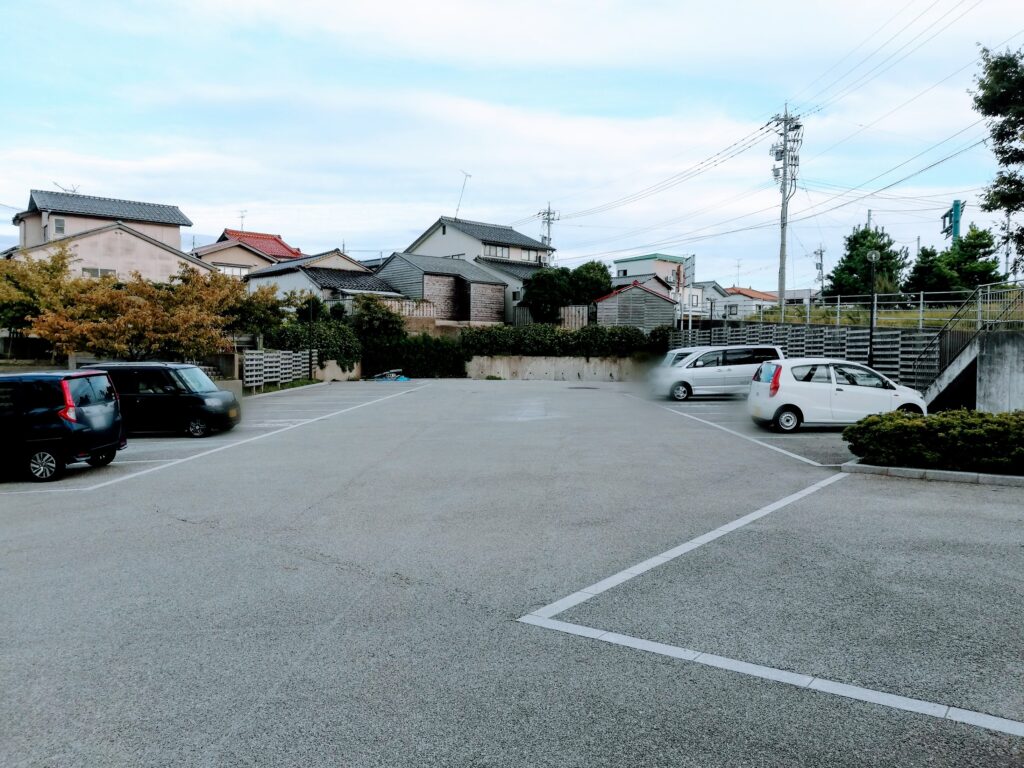 小姫公園の駐車場