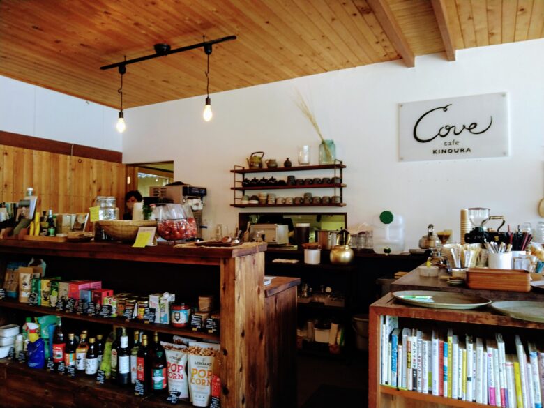 cafe coveの店内