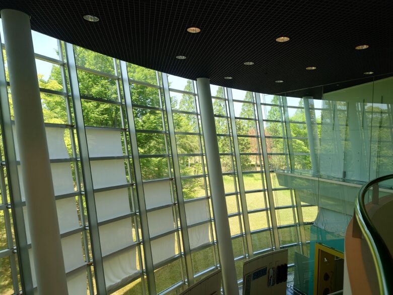 福井市美術館 アートラボふくいの窓