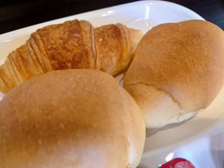 ビジネスの宿 ホテル太閤の湯の朝食パン