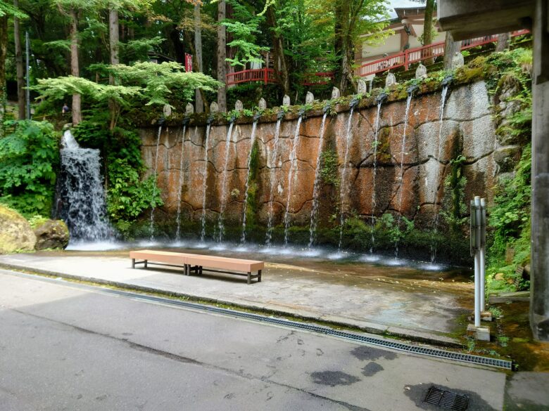 大岩山 日石寺の滝