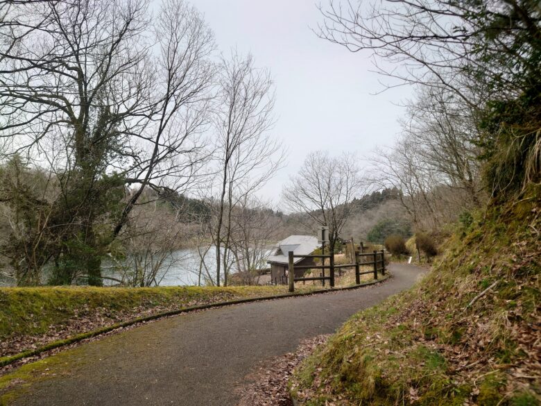 石川県森林公園 南口運動広場のボート乗り場