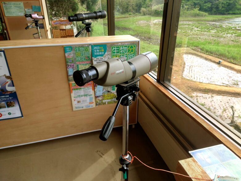 加賀市鴨池観察館の望遠鏡