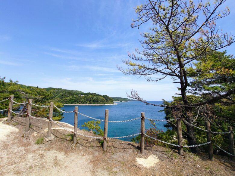 遠島山公園からの海の眺め