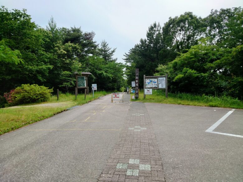 石川県森林動物園の入口