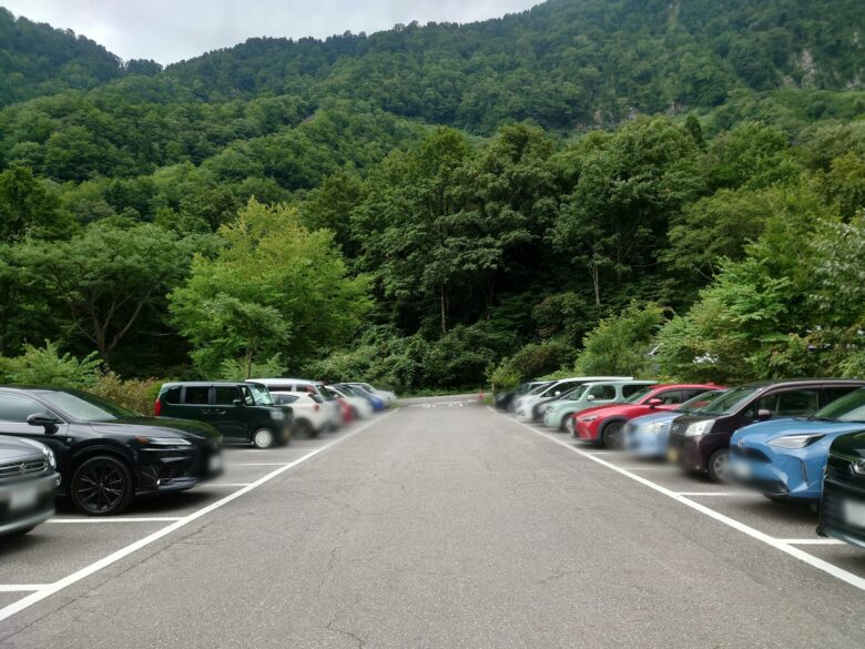 称名滝の１番上の駐車場