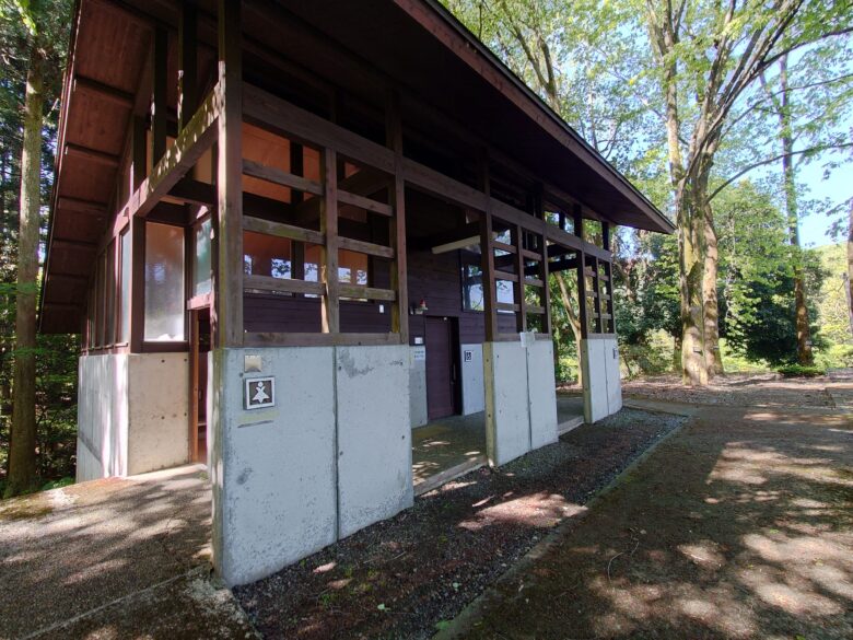 林業試験場樹木公園（創造の森）のトイレ