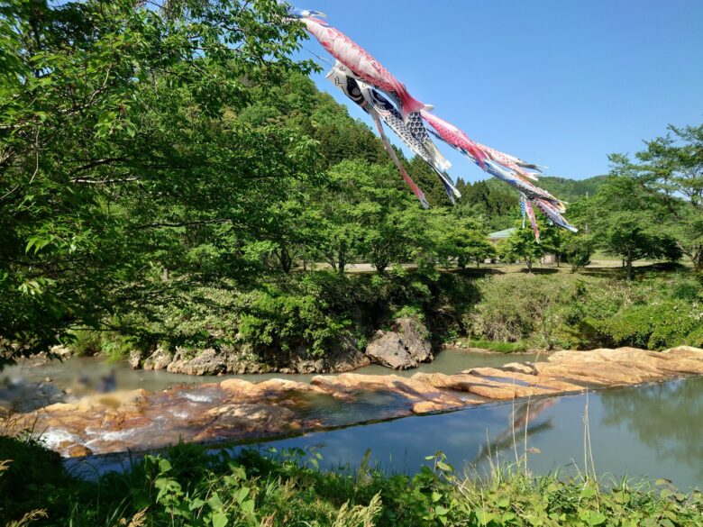 十二ヶ滝を上方から見た景色