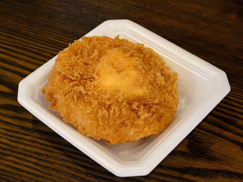 八幡のすしべん 中島店の目玉焼き揚げ