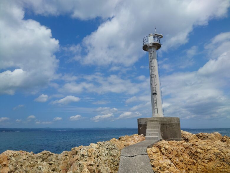 能登赤埼燈台