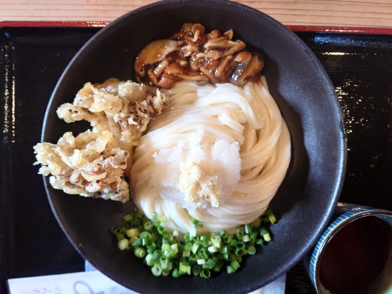 麵屋讃岐のんちの冷やしきのこうどん