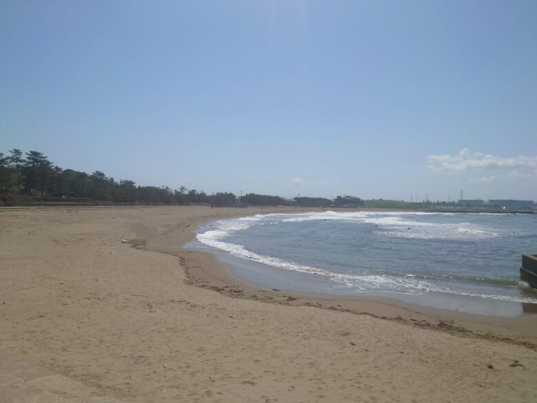 三国サンセットビーチの砂浜