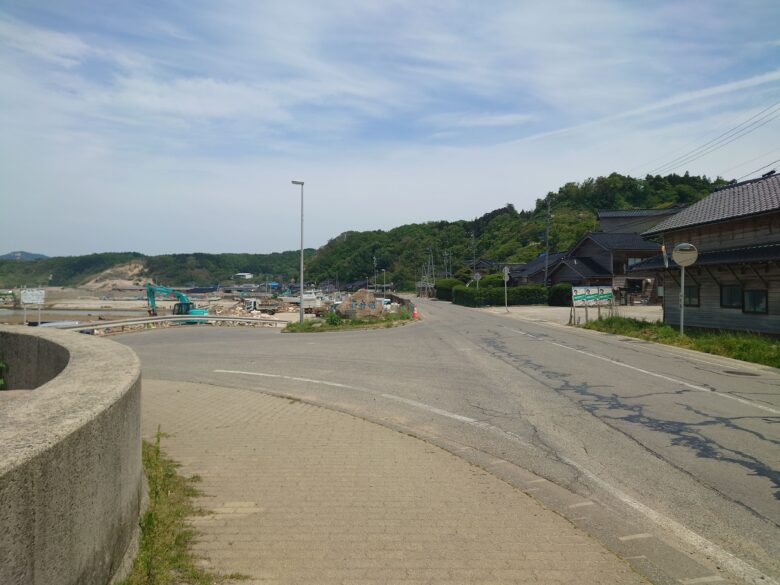2025年5月15日の寄り道パーキング 名舟の道路の珠洲方面