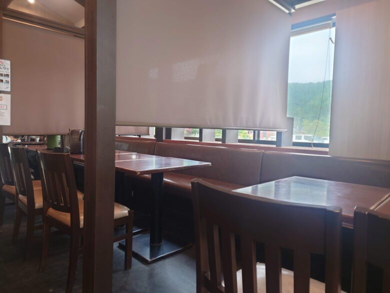 はしもとやの店内