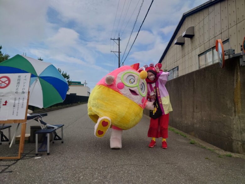 工房シティさんの「Go To City」イベントでのプク丸ちゃんとかにこ隊長