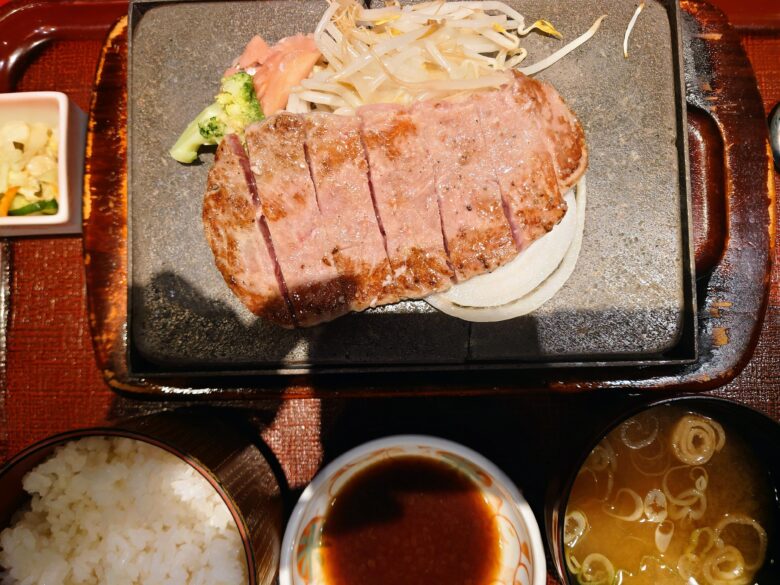 大膳のサーロインステーキ御膳