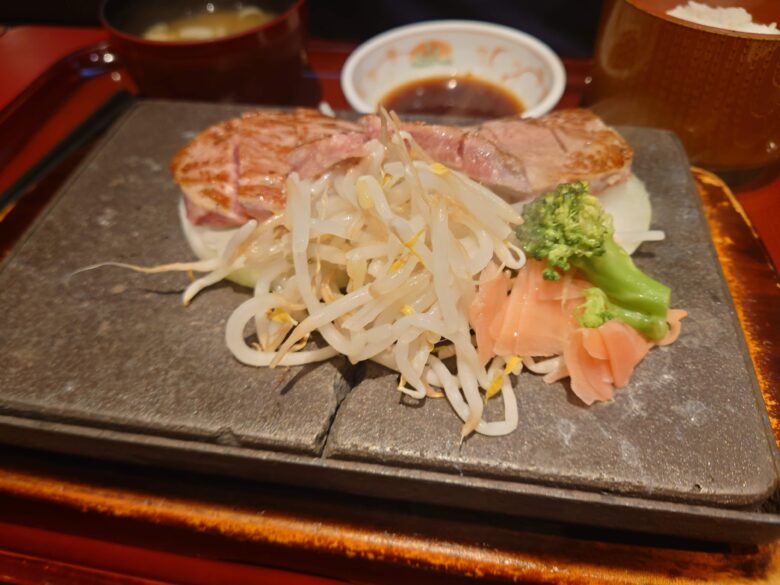 大膳のサーロインステーキ御膳