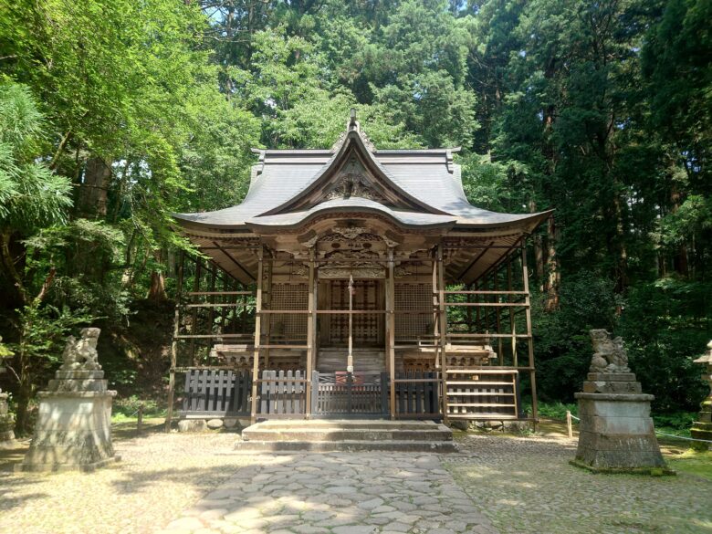 平泉寺白山神社の御本社