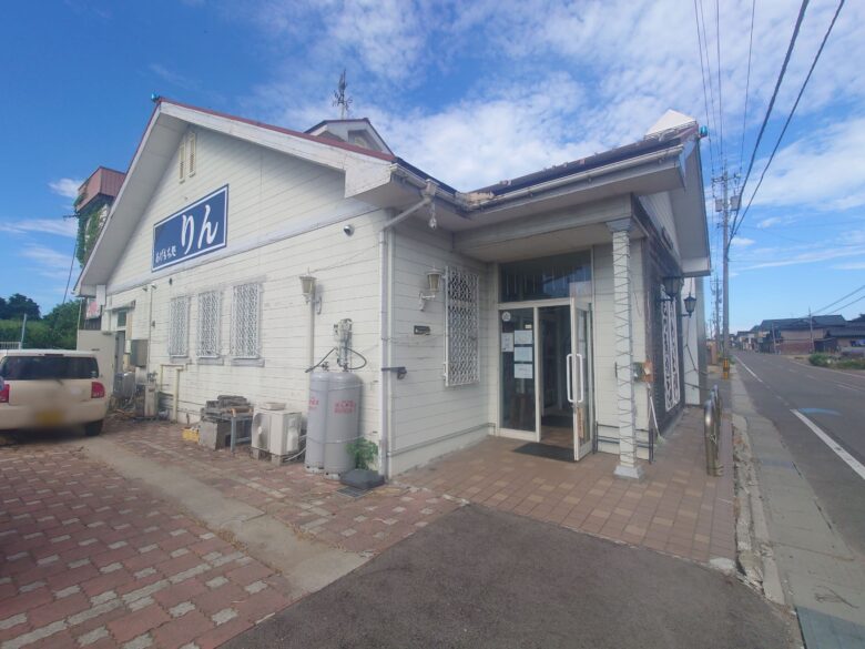炭火やきとり たこべえの店舗外観