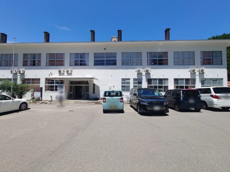 春蘭の里 交流宿泊所こぶしの建物