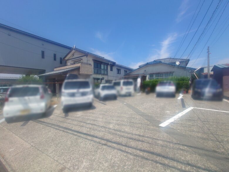 ラーメン工房 大市の駐車場