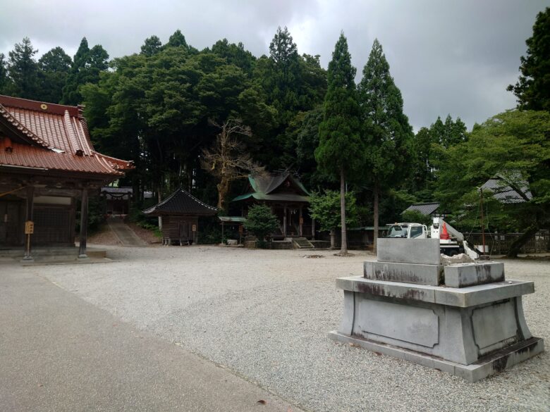 久麻加夫都阿良加志比古神社（熊甲神社）の被災状況