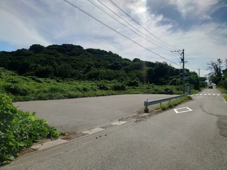 ヤセの断崖と義経の舟隠しの駐車場
