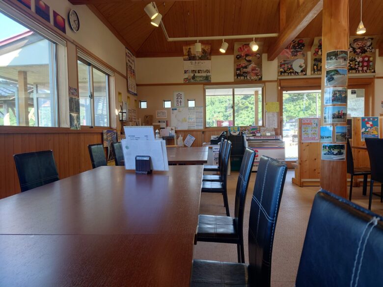 道の駅 赤神の食事処