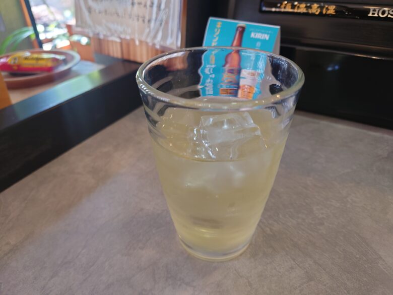 晴レルやのお冷