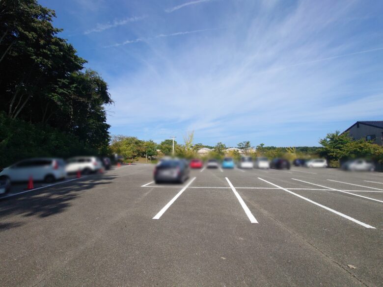 石川県七尾美術館の駐車場