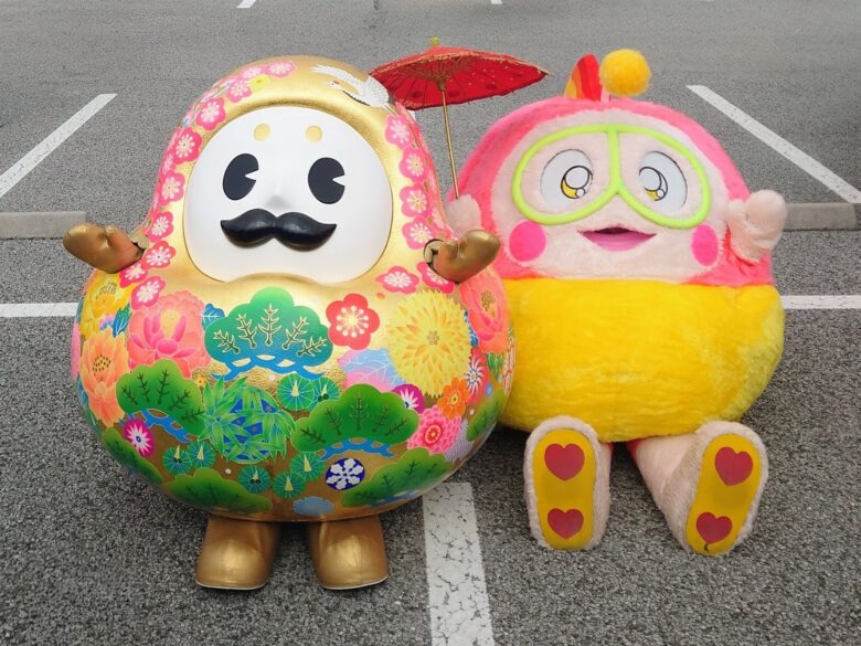 プク丸ちゃんとひゃくまんさんの仲良し写真