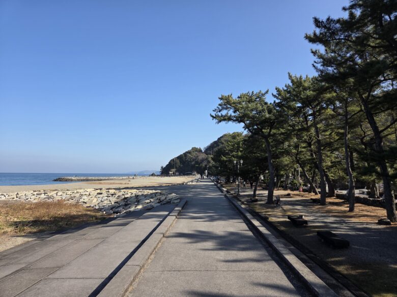 二見浦公園の散歩道