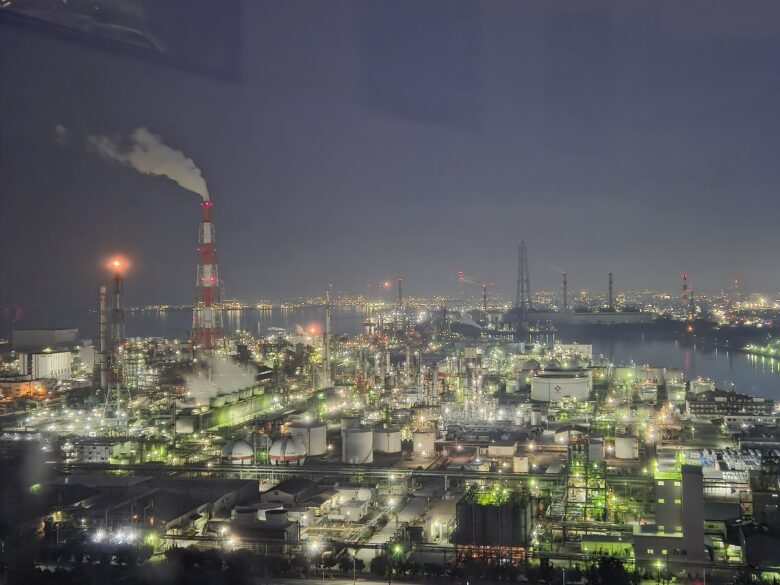 四日市コンビナートの夜景