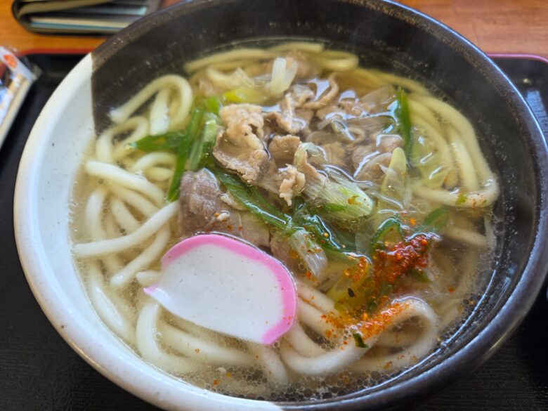 志雄 パーキングエリア(上り)の肉うどん