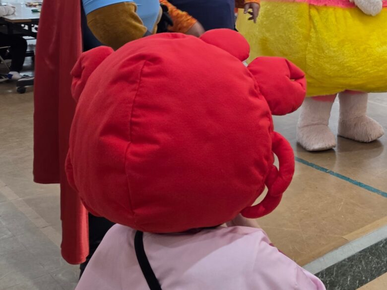 アップグレードされた かにこ隊長のかぶりもの