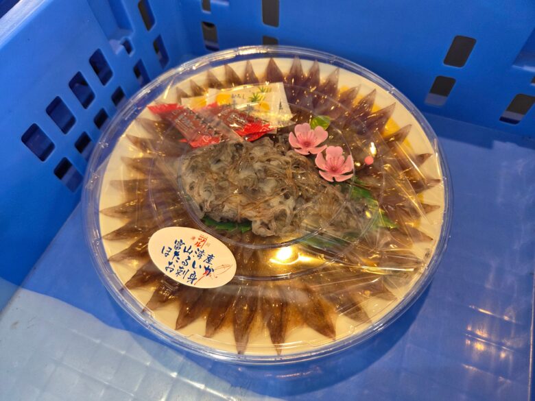 ほたるいかミュージアムの食事処のほたるいかのお刺身