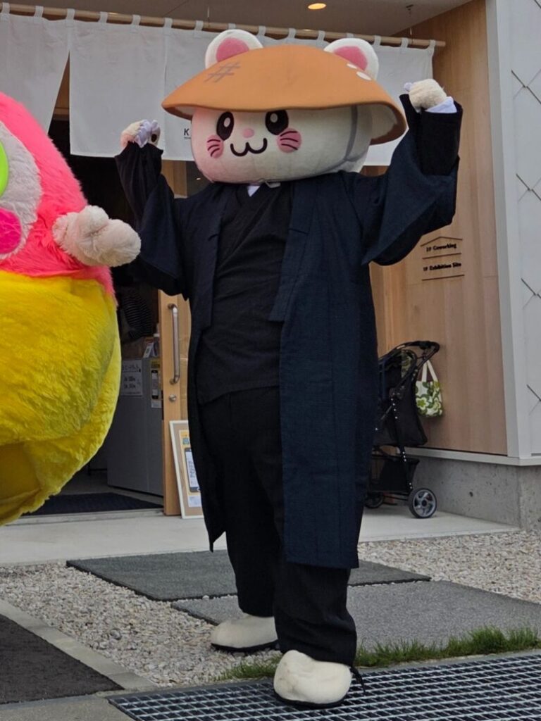 ばいにゃこ