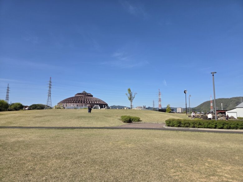 サンドーム福井と瓜生水と緑公園