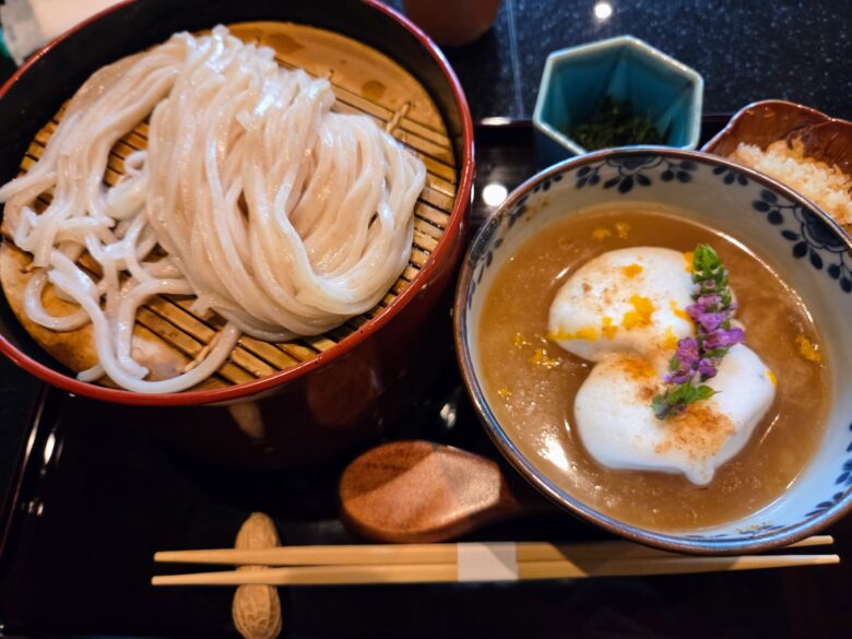 小松 武兵衛の濃厚魚介つけ汁うどん