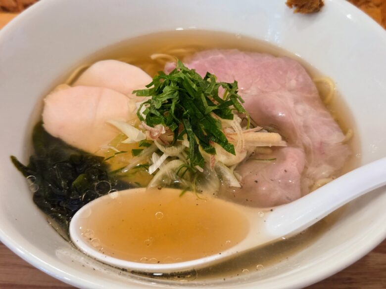 らーめん・ずるずるのあらだき塩らーめん