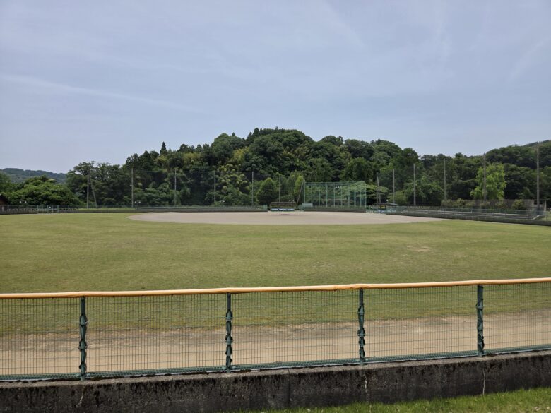 内川スポーツ広場の少年野球場