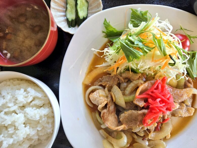 レストランのとのわの生姜焼き定食