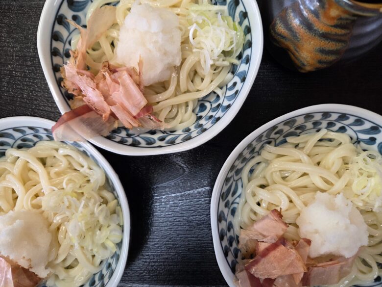 うどんそば天一屋の冷やしおろしうどん(トリプル)