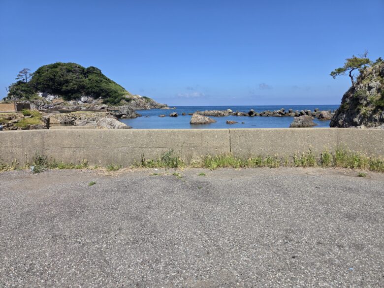 亀島園地の駐車できそうなスペース