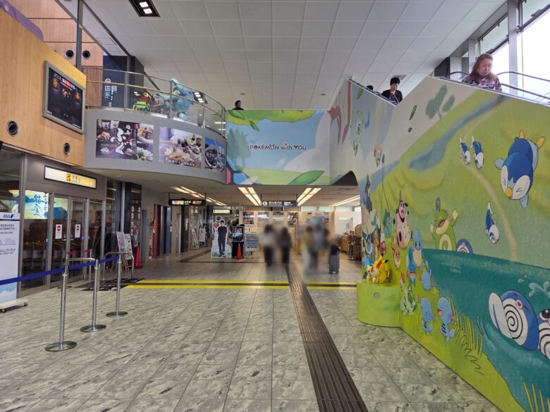 のと里山ポケモン・ウィズ・ユー空港のロビー
