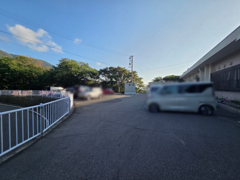 国民宿舎 鷹巣荘の駐車場