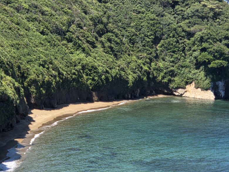 加佐ノ岬のそばの浜辺