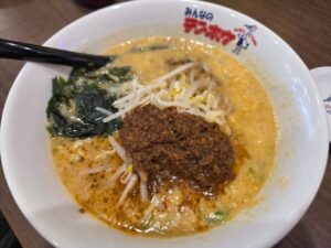テンホウ 岡谷長地店の担々麺