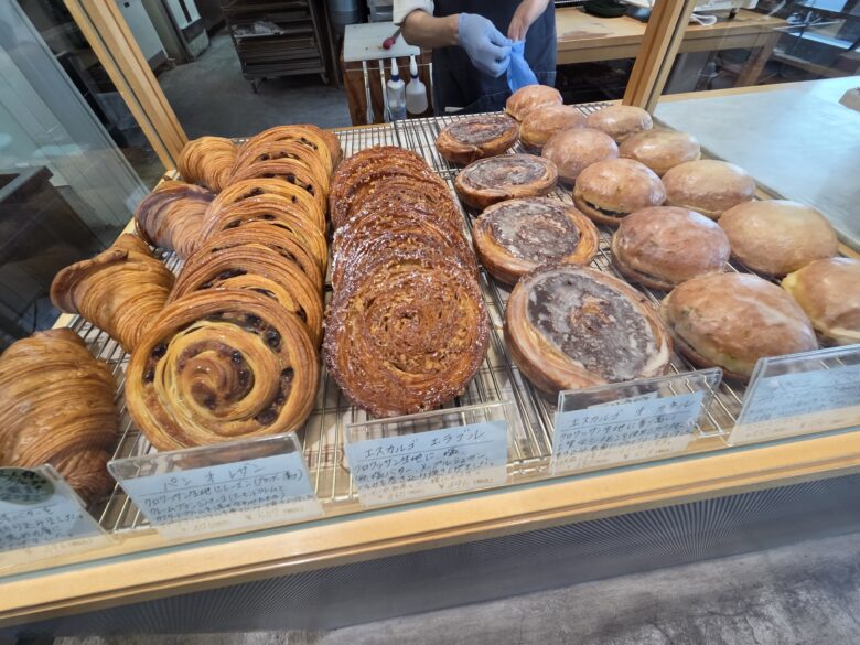 NiORのパン